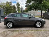 Gebraucht Opel Astra 116 PS (85 kW) 2015 Grau Limousine