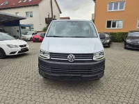 Gebraucht VW Transporter 150 PS (110 kW) 2018 Silber Van