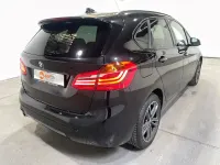 Gebraucht BMW 218 Active Tourer Sport Line 140 PS (102 kW) 2019 Schwarz Van / Kleinbus