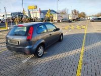 Gebraucht Ford Fiesta Ambiente 69 PS (50 kW) 2005 Blau Kleinwagen