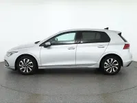 Gebraucht VW Golf VIII Life 150 PS (110 kW) 2023 Silber Limousine