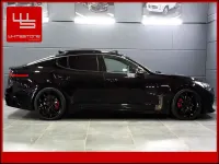 Gebraucht Kia Stinger GT-Line 200 PS (147 kW) 2018 Aurora black (metallic) Kleinwagen