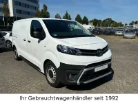 Gebraucht Toyota Proace 116 PS (85 kW) 2019 Weiß Van / Kleinbus