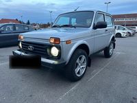 Gebraucht Lada niva 83 PS (61 kW) 2021 Silber SUV
