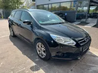 Usata Ford Focus 125 CV (91 kW) 2013 Nero Berlina