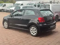 Gebraucht VW Polo 75 PS (55 kW) 2013 Schwarz Kleinwagen