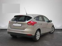 Gebraucht Ford Focus Titanium 120 PS (88 kW) 2016 Titangrau metallic Kleinwagen