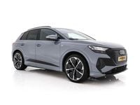 Gebraucht Audi Q4 e-tron Competition 150 kW (204 PS) 2022 Grau SUV