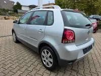Gebraucht VW Polo Cross 80 PS (58 kW) 2009 Reflexsilbermetallic Kleinwagen