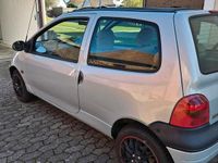 Second-hand Renault Twingo 60 CP (44 kW) 2002 Argintiu Hatchback