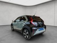 Neu Toyota Aygo X 116 PS (85 kW) 2026 Grün SUV