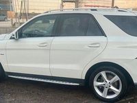Gebraucht Mercedes ML250 204 PS (150 kW) 2012 Weiß SUV