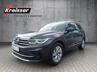 Gebraucht VW Tiguan Elegance 150 PS (110 kW) 2022 Grau (uranograu) SUV