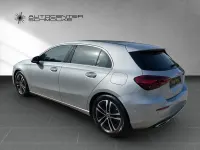 Gebraucht Mercedes A200 Advanced Plus 163 PS (119 kW) 2024 Lack hightechsilber Limousine