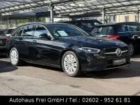 Gebraucht Mercedes C200 184 PS (135 kW) 2022 Schwarz Kombi