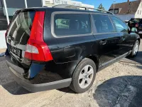 Gebraucht Volvo V70 Kinetic 145 PS (106 kW) 2009 Schwarz Kombi