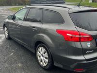 Usado Ford Focus Titanium 150 CV (110 kW) 2015 Gris Familiar