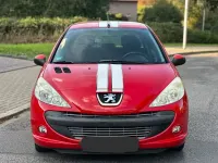 Gebraucht Peugeot 206 Sportium 73 PS (53 kW) 2012 Rot Limousine