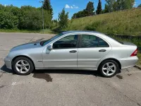 Gebraucht Mercedes C180 142 PS (104 kW) 2004 Silber Limousine