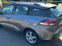Gebraucht Renault Clio IV Life 75 PS (55 kW) 2016 Silber Kleinwagen