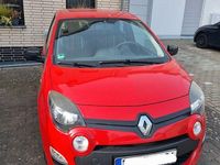 Gebraucht Renault Twingo Initiale Paris 75 PS (55 kW) 2014 Rot Kleinwagen