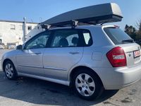 Gebraucht Kia Cerato 105 PS (77 kW) 2007 Silber Limousine