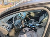 Usata Ford Focus 150 CV (110 kW) 2015 Grigio Station wagon