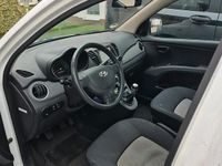 Gebraucht Hyundai i10 67 PS (49 kW) 2010 Weiß Kleinwagen
