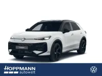 Neu VW T-Roc R-line 150 PS (110 kW) 2026 Pure white uni / schwarz uni SUV