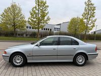 Gebraucht BMW 523 170 PS (125 kW) 1998 Silber Limousine