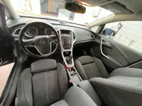 Gebraucht Opel Astra 130 PS (95 kW) 2012 Grau Kombi