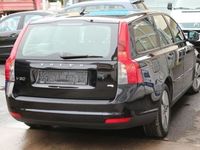 Gebraucht Volvo V50 109 PS (80 kW) 2010 Schwarz metallic Kombi