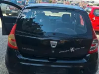 Gebraucht Dacia Sandero 75 PS (55 kW) 2011 Schwarz Kleinwagen