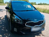 Gebraucht Kia Carens 140 PS (102 kW) 2016 Schwarz Van / Kleinbus