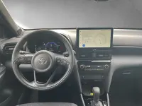 Neu Toyota Yaris Cross 131 PS (96 kW) 2026 Rot SUV