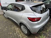 Gebraucht Renault Clio IV 73 PS (53 kW) 2017 Platingrau Van / Kleinbus