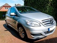 Gebraucht Mercedes B180 109 PS (80 kW) 2010 Van / Kleinbus
