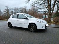 Gebraucht Renault Clio III 103 PS (75 kW) 2012 Weiß Kombi