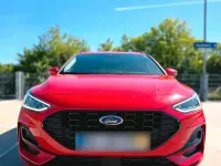 Gebraucht Ford Focus ST-Line 155 PS (114 kW) 2024 Rot Kombi