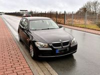 gebraucht BMW 318 i E91 Gepflegt