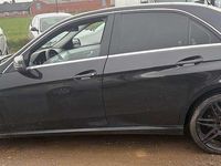 Gebraucht Mercedes E200 Elegance 136 PS (100 kW) 2015 Schwarz Limousine