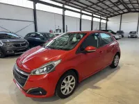 Gebraucht Peugeot 208 Access 68 PS (50 kW) 2018 Orange Kleinwagen