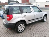 Gebraucht Skoda Yeti GreenLine 105 PS (77 kW) 2012 Silber SUV