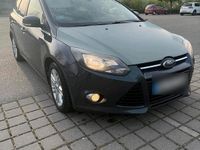 Usata Ford Focus Titanium 116 CV (85 kW) 2014 Grigio Station wagon