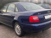 Gebraucht Audi A4 Comfort 101 PS (74 kW) 1998 Blau Limousine