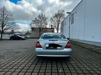 Gebraucht Mercedes E220 Elegance 170 PS (125 kW) 2007 Grau Limousine