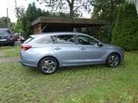 Neu Hyundai i30 140 PS (102 kW) 2025 Blau Limousine