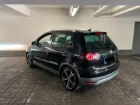 Gebraucht VW Golf Plus Cross Highline 140 PS (102 kW) 2011 Schwarz Van / Kleinbus