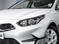 Neu Kia Ceed 101 PS (74 kW) 2025 Silber Kleinwagen