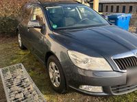 Gebraucht Skoda Octavia 150 PS (110 kW) 2011 Schwarz Kombi